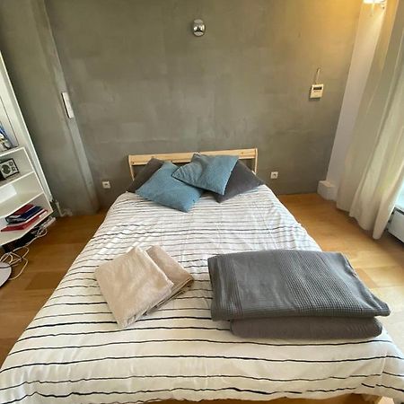 Bezagenta Wilcza8 Minimalist Studio Central Location Варшава Екстериор снимка