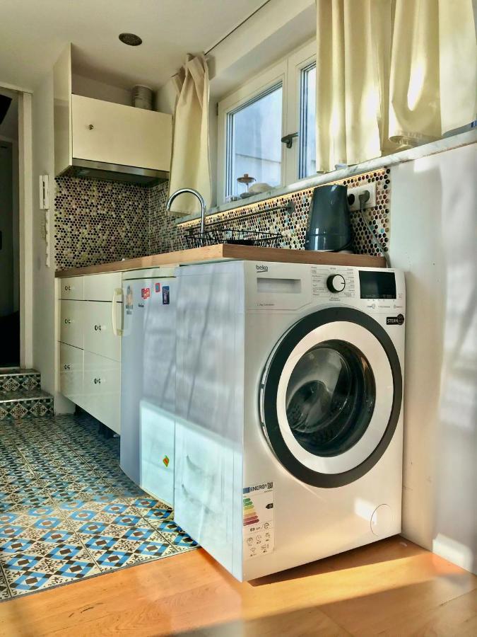 Bezagenta Wilcza8 Minimalist Studio Central Location Варшава Екстериор снимка